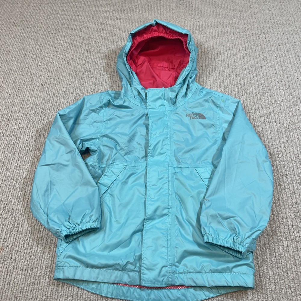 The North Face Girls 3T Dry Vent Lightweight Hooded Jacket Rain Wind
